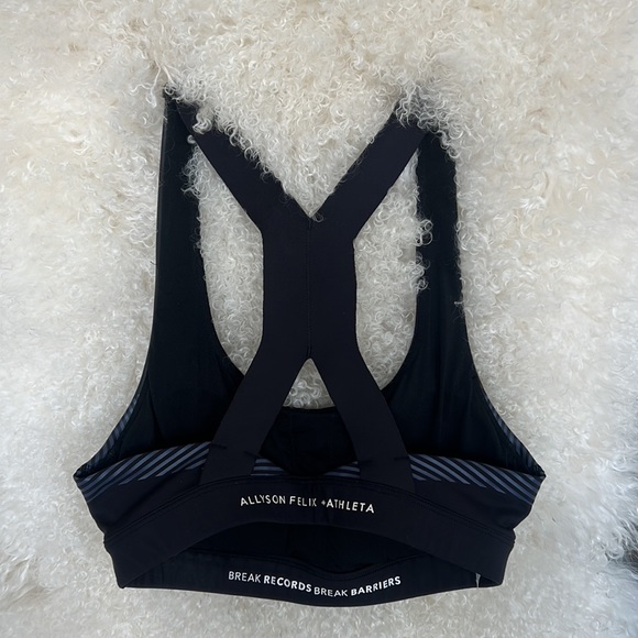 Athleta + Allyson Felix. Ultimate Legend Bra, Size Small. - Picture 2 of 7